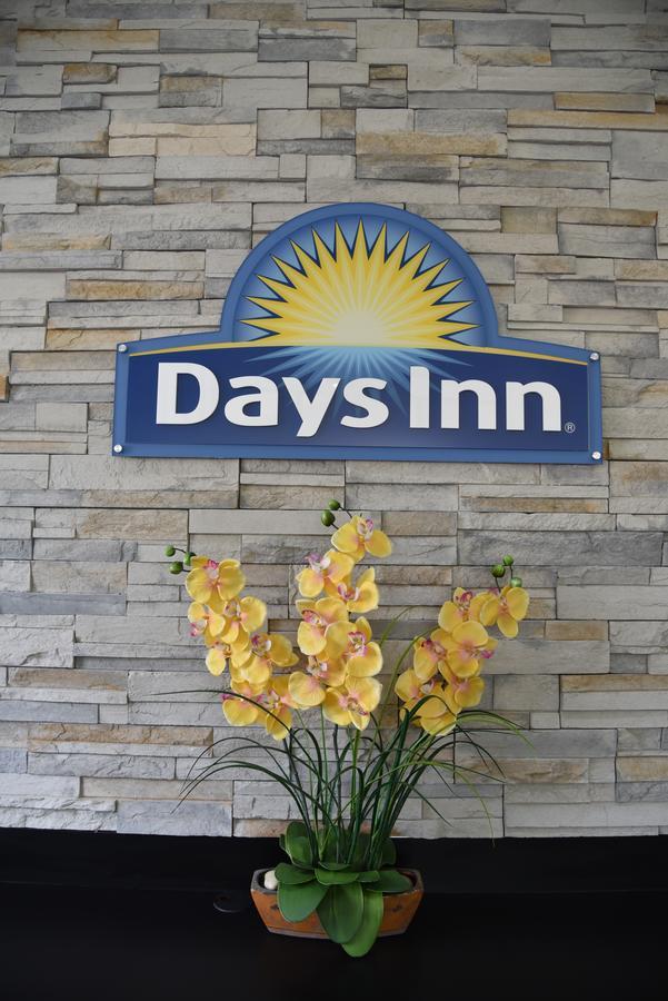 Days Inn By Wyndham Ladson Summerville Charleston Exterior photo